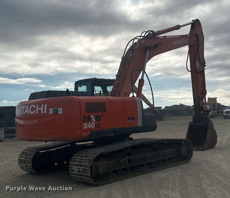 image for item LO9356 2009 Hitachi ZX240LC-3  excavator