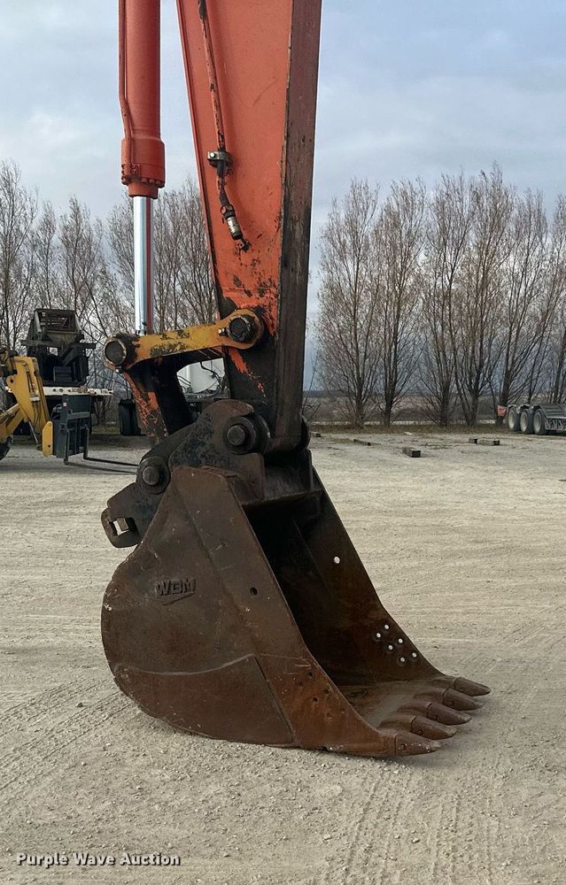 image for item LO9356 2009 Hitachi ZX240LC-3  excavator