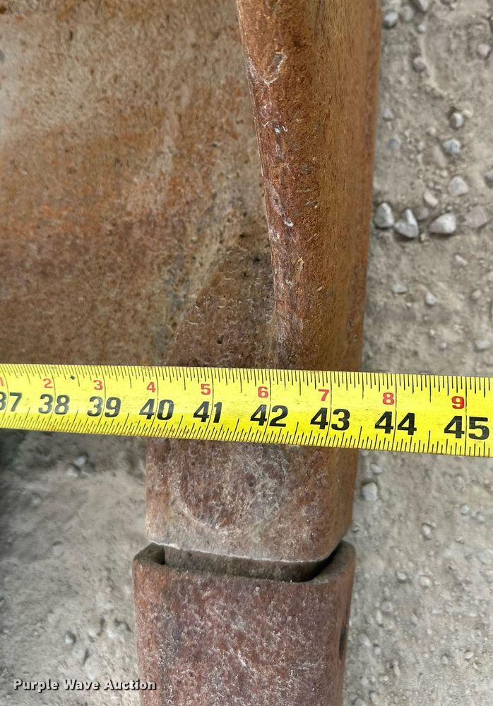 image for item LO9356 2009 Hitachi ZX240LC-3  excavator