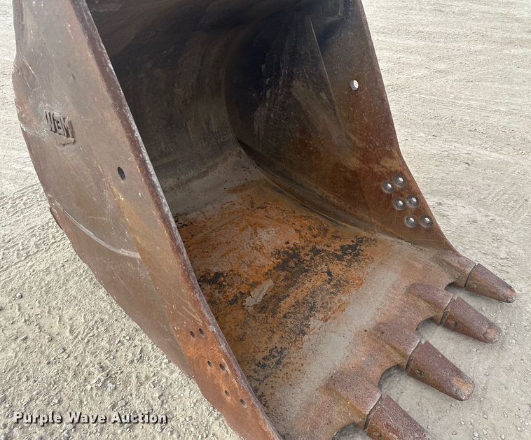 image for item LO9356 2009 Hitachi ZX240LC-3  excavator