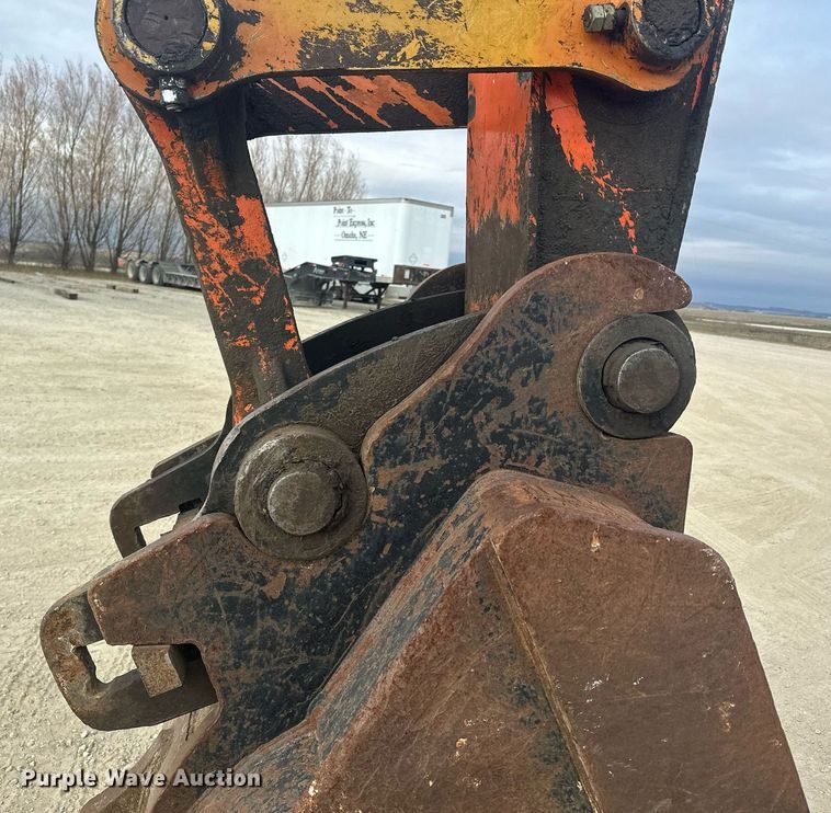 image for item LO9356 2009 Hitachi ZX240LC-3  excavator