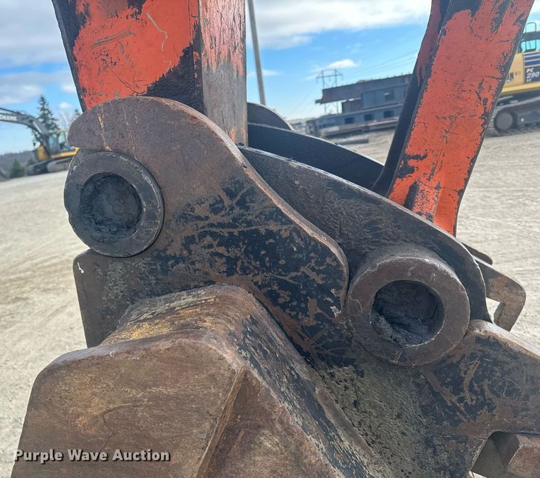 image for item LO9356 2009 Hitachi ZX240LC-3  excavator