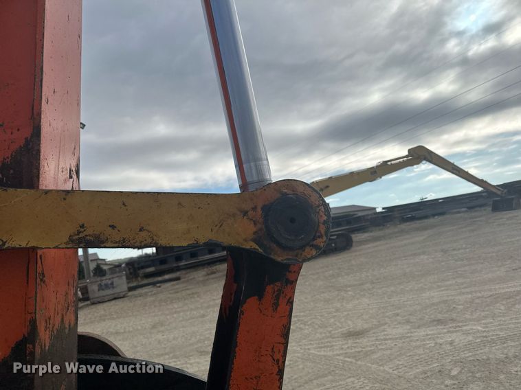 image for item LO9356 2009 Hitachi ZX240LC-3  excavator