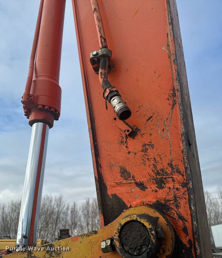 image for item LO9356 2009 Hitachi ZX240LC-3  excavator