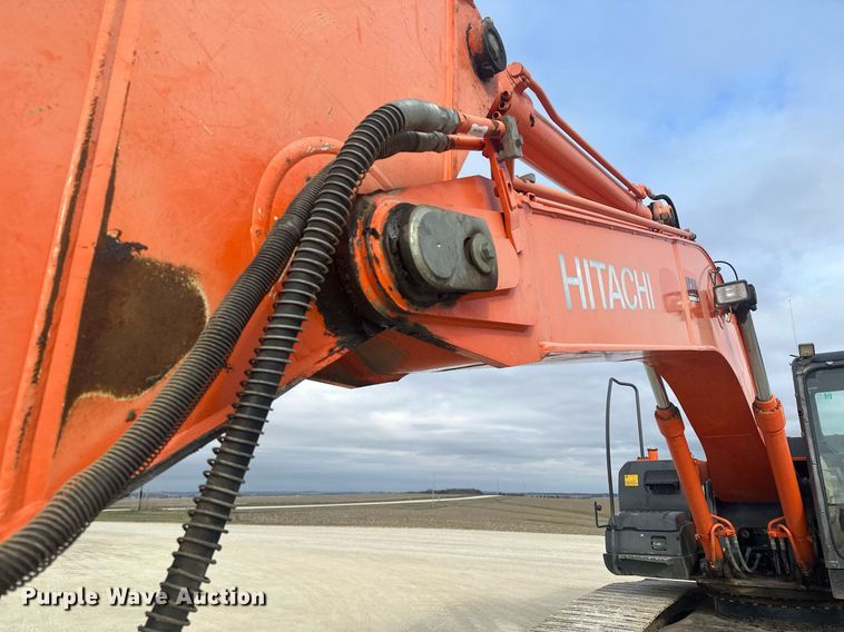 image for item LO9356 2009 Hitachi ZX240LC-3  excavator