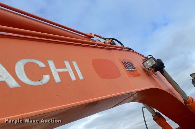 image for item LO9356 2009 Hitachi ZX240LC-3  excavator