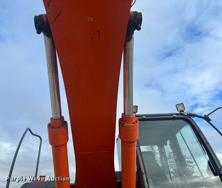 image for item LO9356 2009 Hitachi ZX240LC-3  excavator