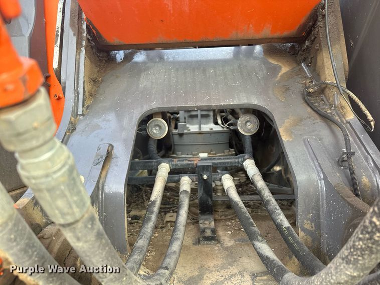 image for item LO9356 2009 Hitachi ZX240LC-3  excavator