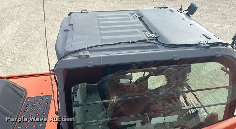 image for item LO9356 2009 Hitachi ZX240LC-3  excavator