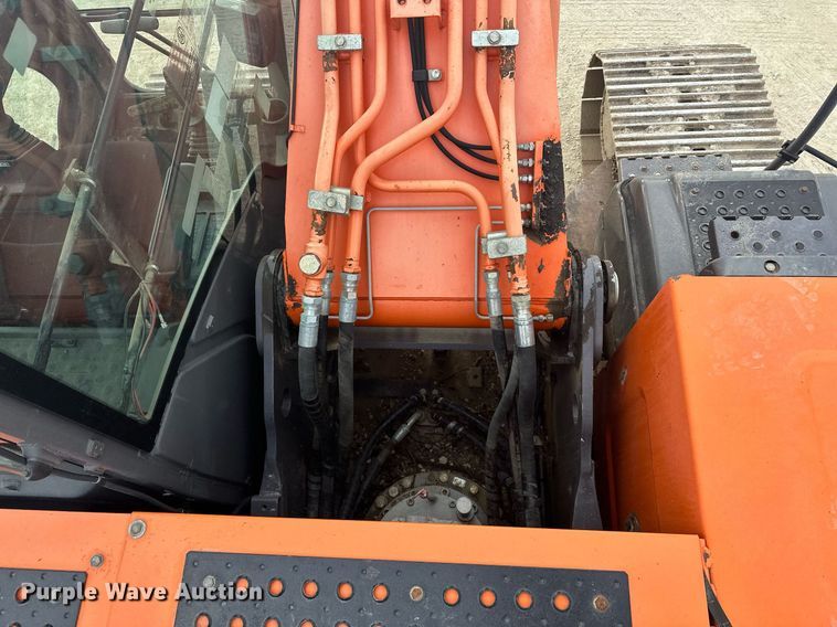 image for item LO9356 2009 Hitachi ZX240LC-3  excavator