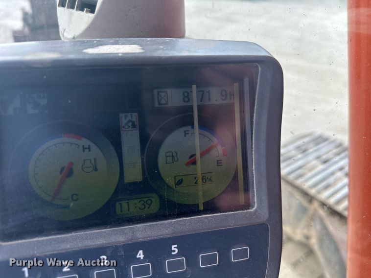 image for item LO9356 2009 Hitachi ZX240LC-3  excavator