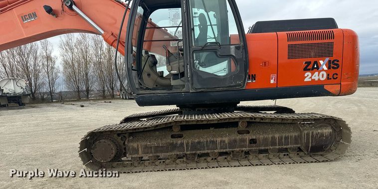 image for item LO9356 2009 Hitachi ZX240LC-3  excavator
