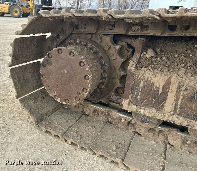 image for item LO9356 2009 Hitachi ZX240LC-3  excavator