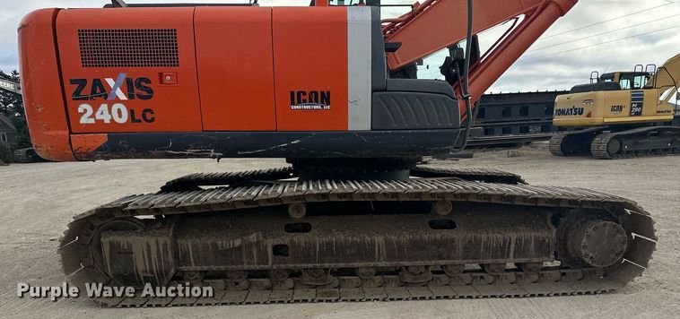 image for item LO9356 2009 Hitachi ZX240LC-3  excavator