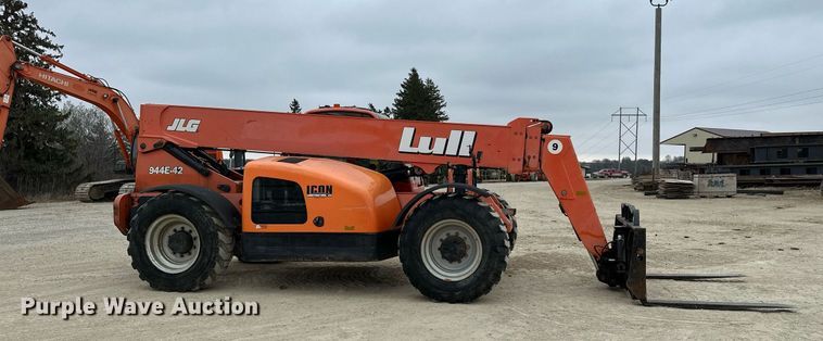 image for item LO9357 2007 Lull 944E-42  telehandler