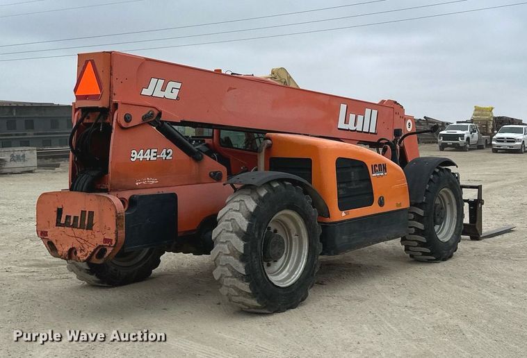 image for item LO9357 2007 Lull 944E-42  telehandler