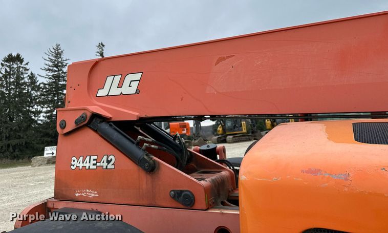 image for item LO9357 2007 Lull 944E-42  telehandler