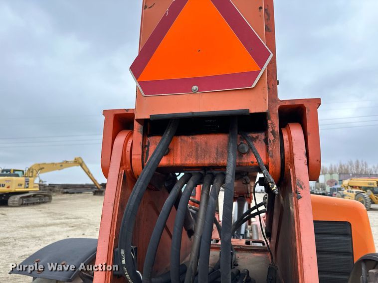 image for item LO9357 2007 Lull 944E-42  telehandler