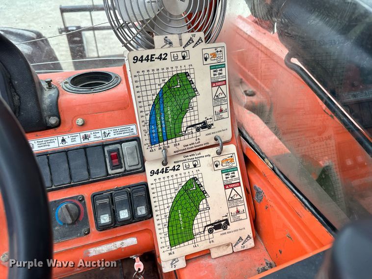 image for item LO9357 2007 Lull 944E-42  telehandler