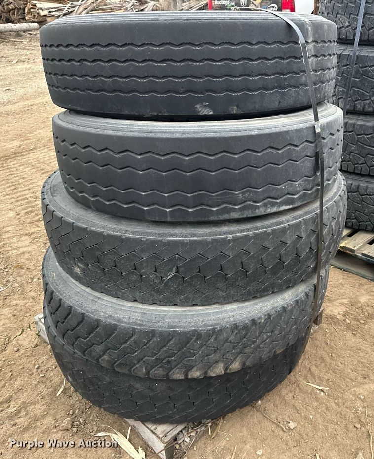 image for item LO9358 Tires and wheels