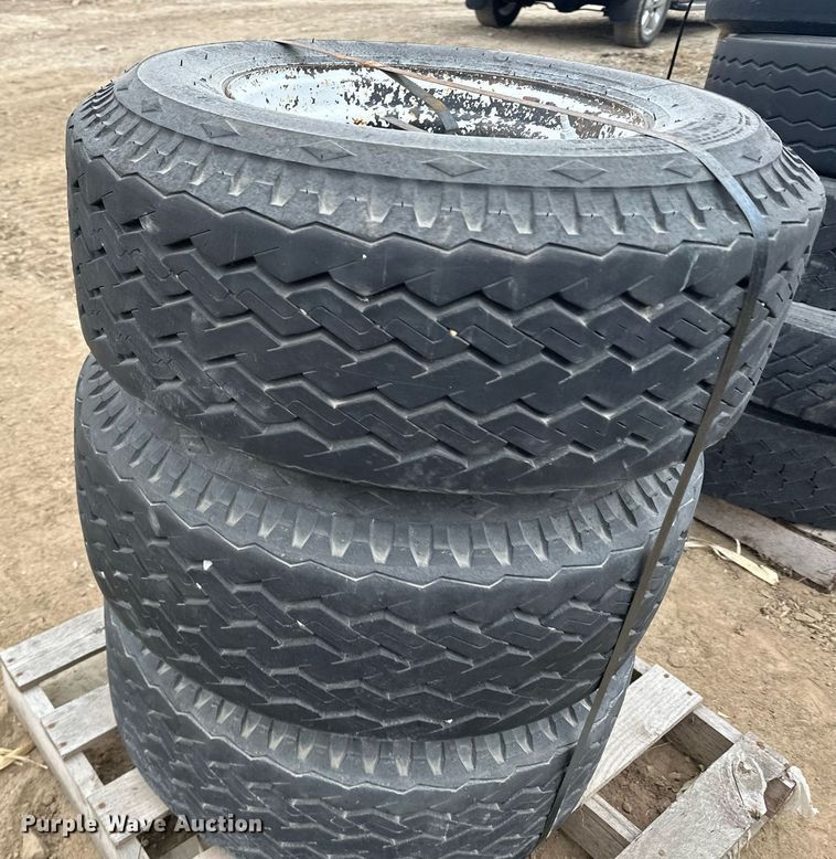 image for item LO9358 Tires and wheels