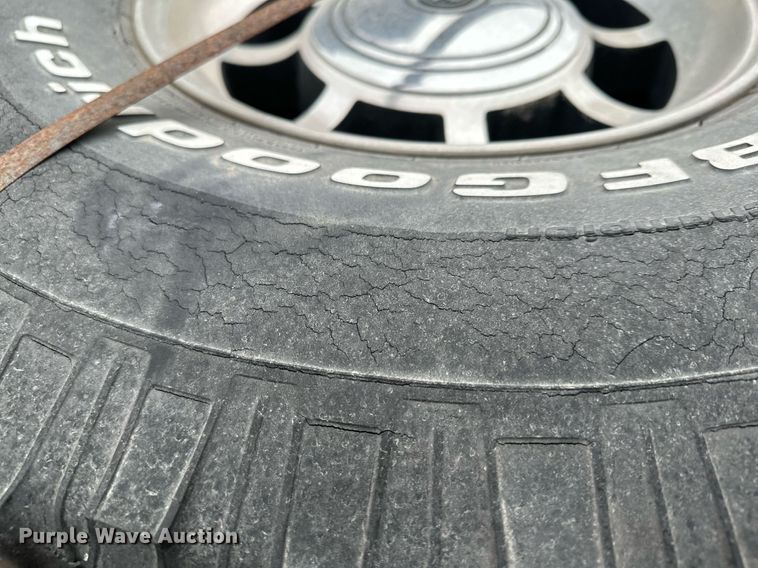 image for item LO9358 Tires and wheels