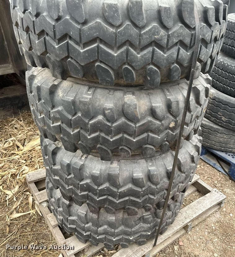 image for item LO9358 Tires and wheels