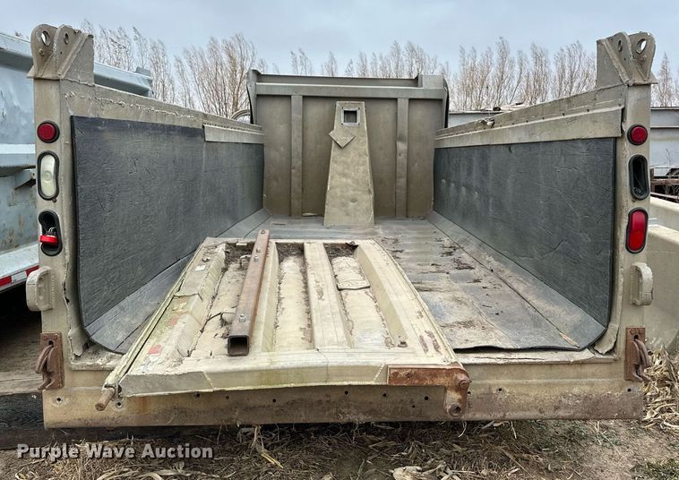 image for item LO9359 Dump truck bed