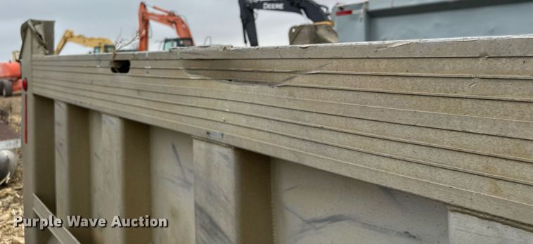 image for item LO9359 Dump truck bed