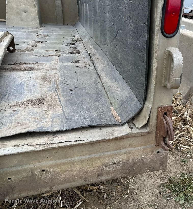 image for item LO9359 Dump truck bed