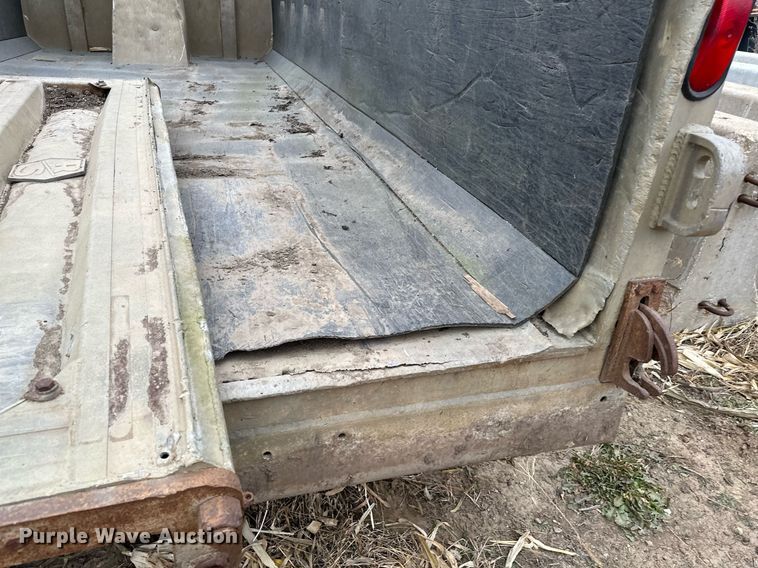 image for item LO9359 Dump truck bed