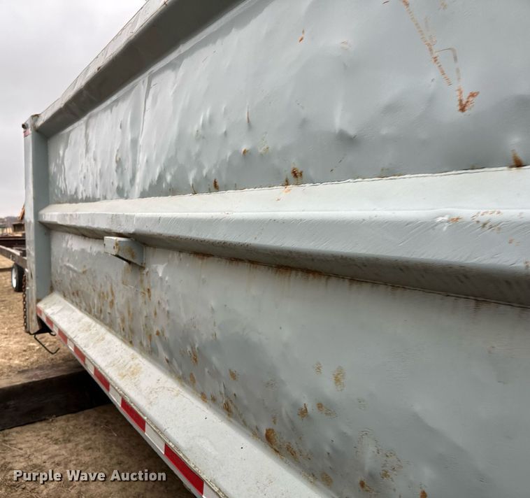 image for item LO9360 Heil  dump truck bed