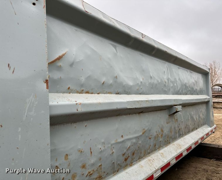 image for item LO9360 Heil  dump truck bed