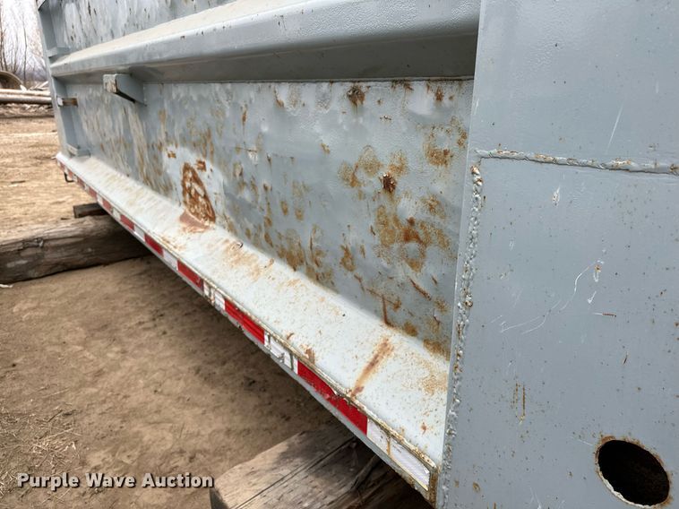 image for item LO9360 Heil  dump truck bed