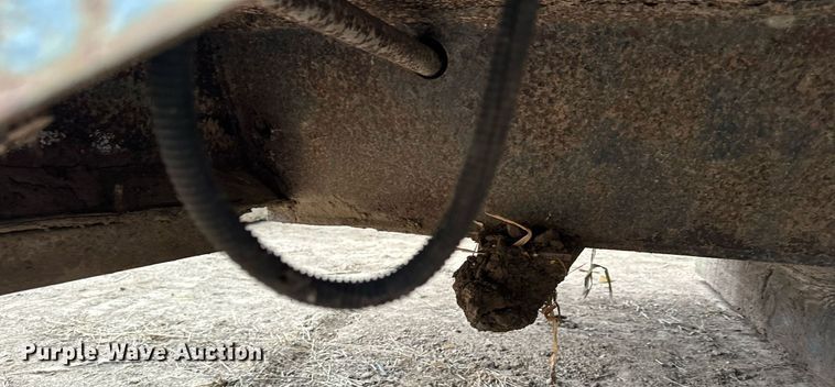 image for item LO9360 Heil  dump truck bed