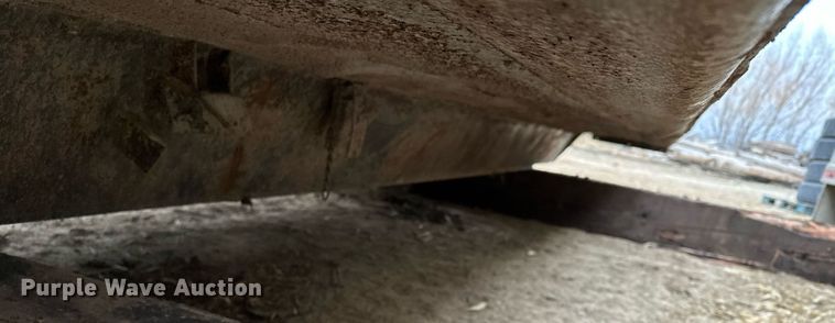 image for item LO9360 Heil  dump truck bed