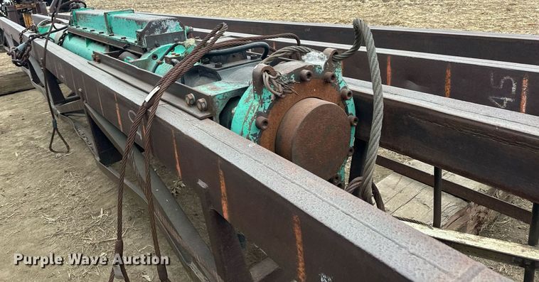 image for item LO9361 ICE 42S  pile driver