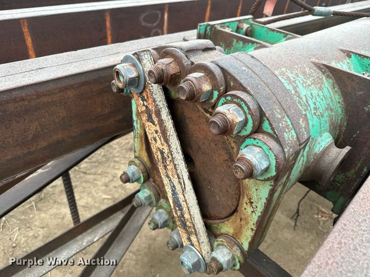 image for item LO9361 ICE 42S  pile driver