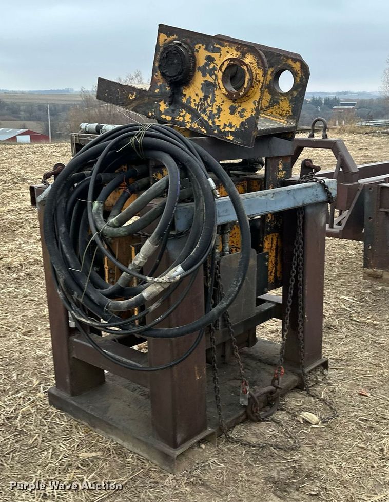 image for item LO9362 Movax Vibro MTD Hammer  pile driver