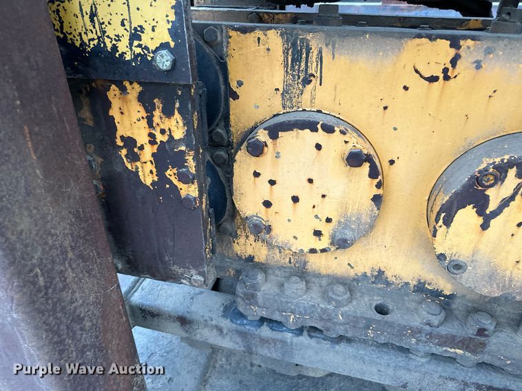 image for item LO9362 Movax Vibro MTD Hammer  pile driver