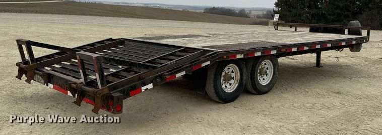 image for item LO9363 2013 Load Trail  equipment trailer