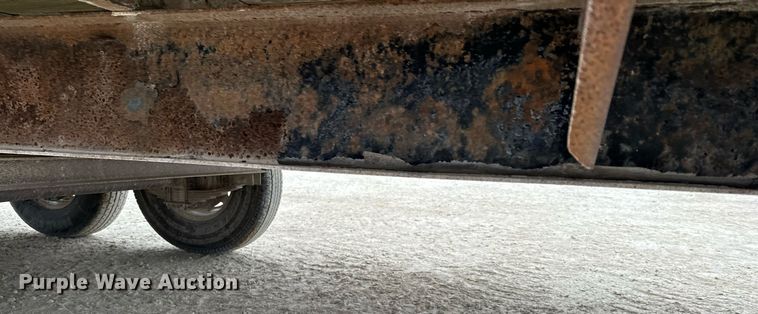 image for item LO9363 2013 Load Trail  equipment trailer