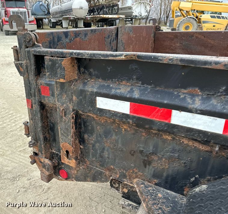 image for item LO9364 2013 PJ  dump trailer