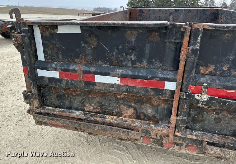 image for item LO9364 2013 PJ  dump trailer