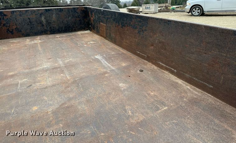 image for item LO9364 2013 PJ  dump trailer