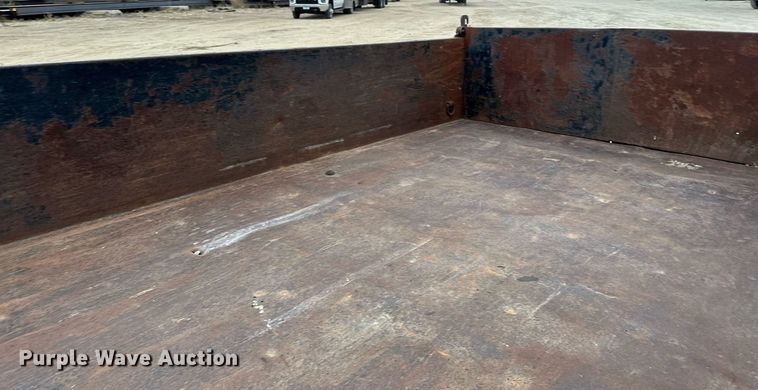 image for item LO9364 2013 PJ  dump trailer