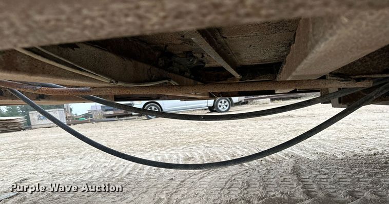 image for item LO9364 2013 PJ  dump trailer