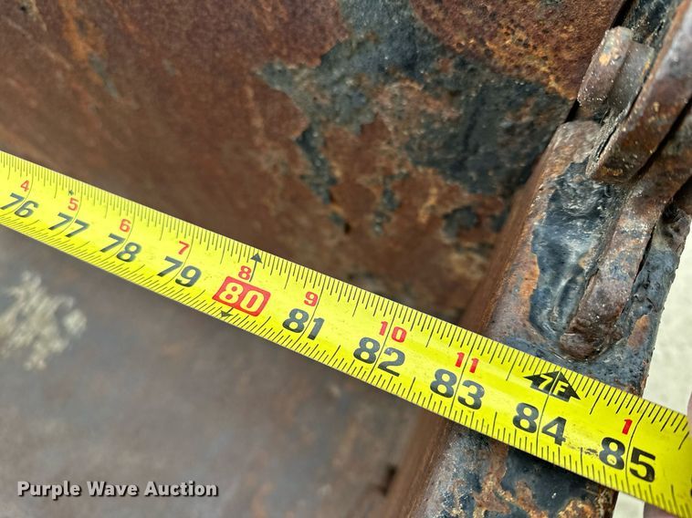 image for item LO9364 2013 PJ  dump trailer