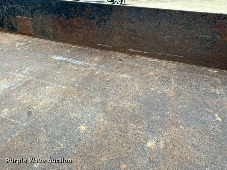 image for item LO9364 2013 PJ  dump trailer