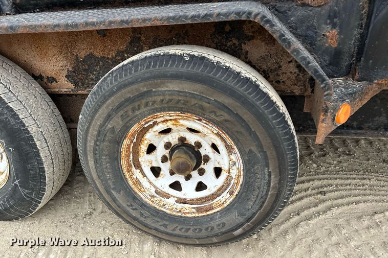 image for item LO9364 2013 PJ  dump trailer